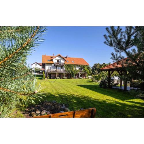 Lovely Apartment In Chlapowo With Wifi