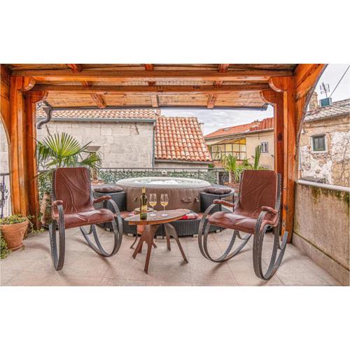 Lovely Apartment In Kastav With Jacuzzi