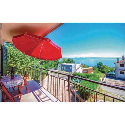 Lovely Apartment In Lovran With Wifi