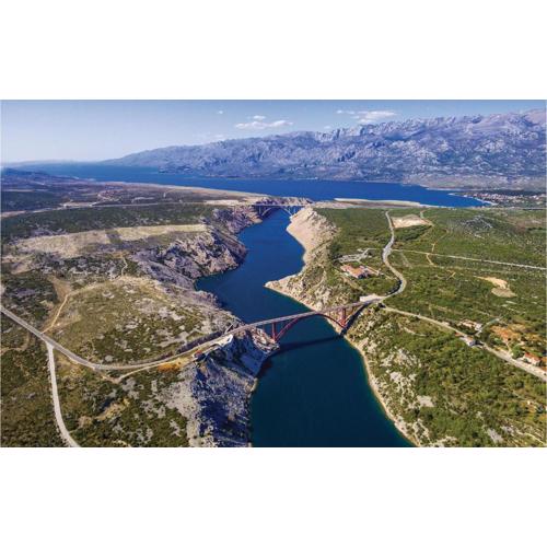 Lovely Apartment In Maslenica With Wifi