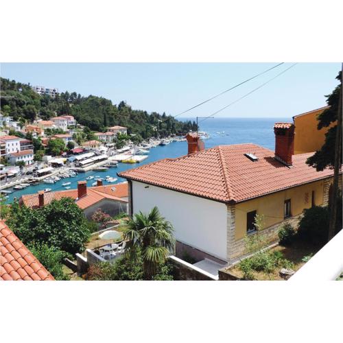 Lovely Apartment In Rabac With Kitchen