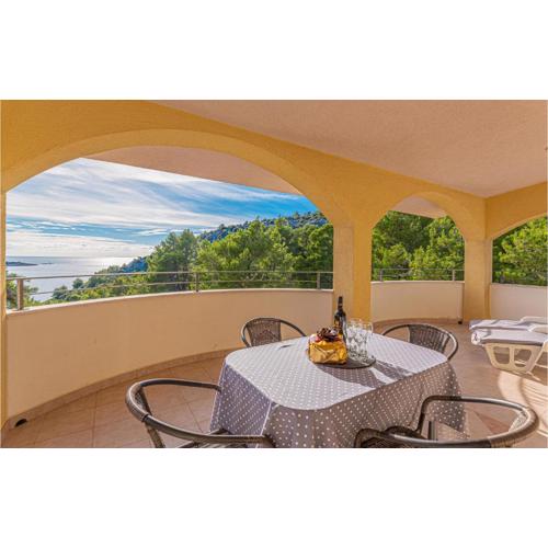Lovely Apartment In Razanj