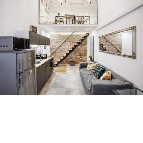 Lovely apartment with mezzanine near the Danube