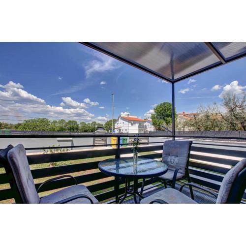 Lovely Apartments in Valbandon