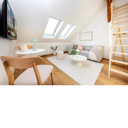 LOVELY COZY Apartment