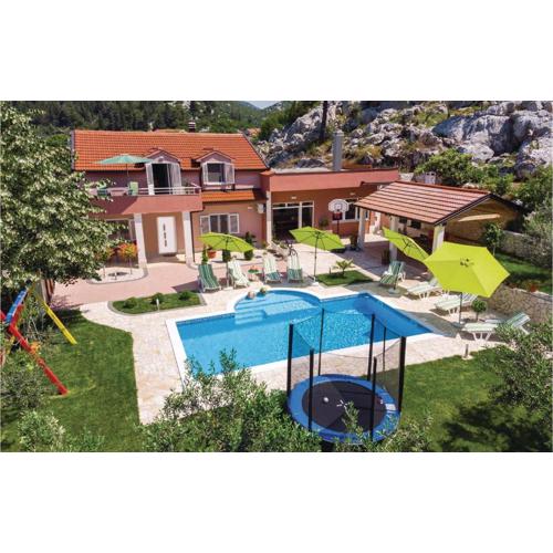 Lovely Home In Bacina With Wifi