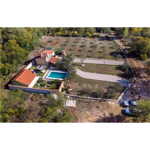 Lovely Home In Desne With Kitchen