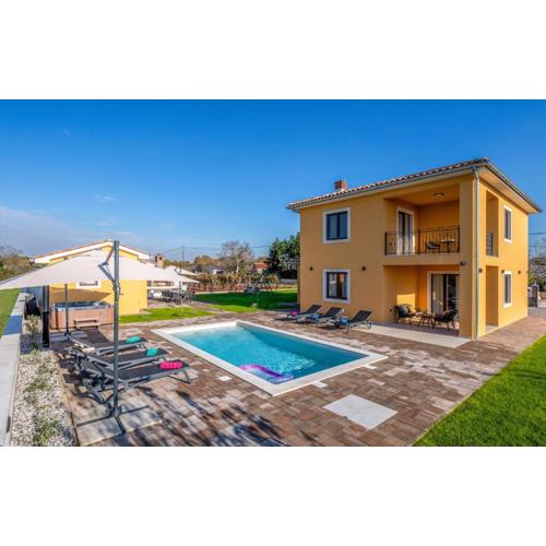 Lovely Home In Gajana