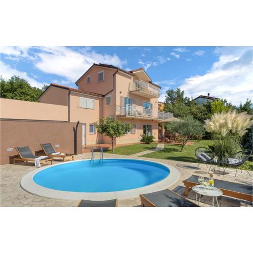 Lovely Home In Jadranovo With Wifi