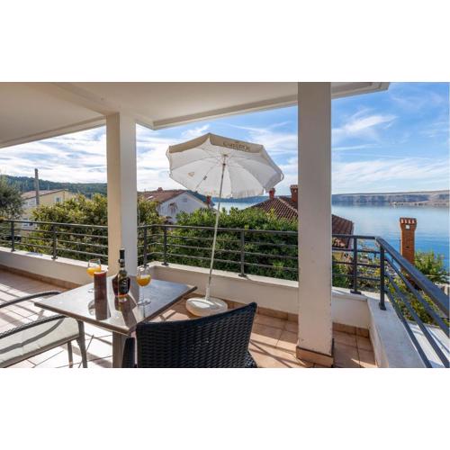 Lovely Home In Jadranovo With Wifi