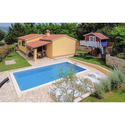 Lovely Home In Krsan With Wifi