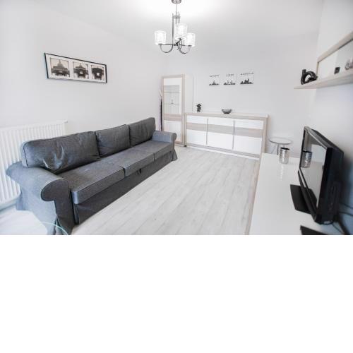 Lovely studio close to the Center. Free Parking