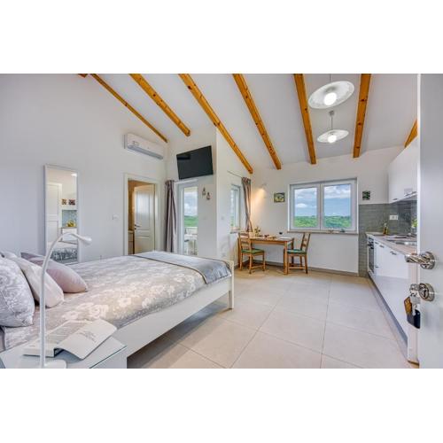 LOVOR - Apartment to Relax in Greenery & Explore Istria