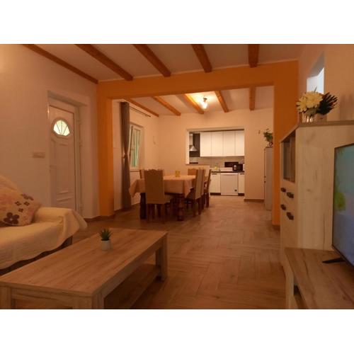 LOZA-holiday home,kuca za odmor