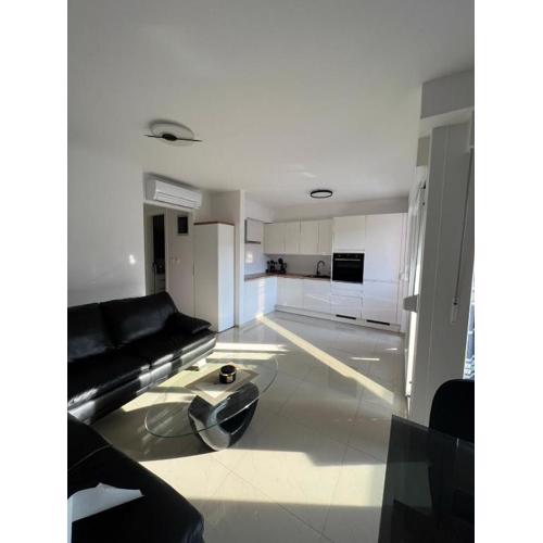 L&P Apartment