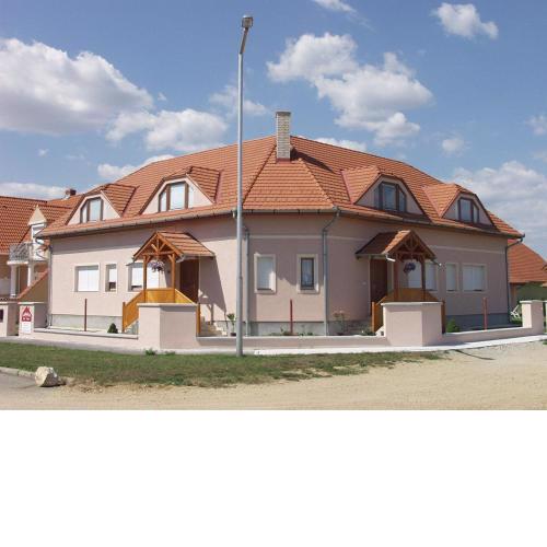 Lukács Ház