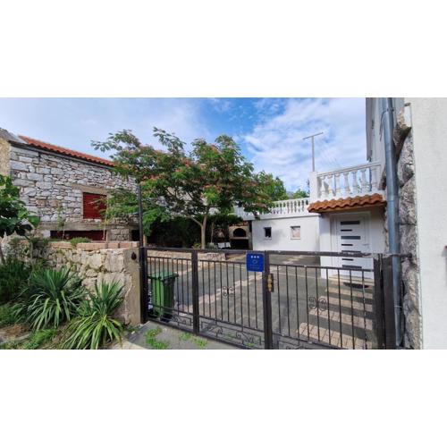 Lukari Vacation Home