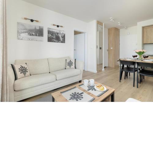 Luksusowy Apartament z Parkingiem i Spa w Zakopanem by Renters Prestige