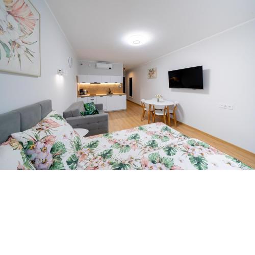 Lulu Apartments - FLORA - Apartament z klimatyzacją , Solny Resort