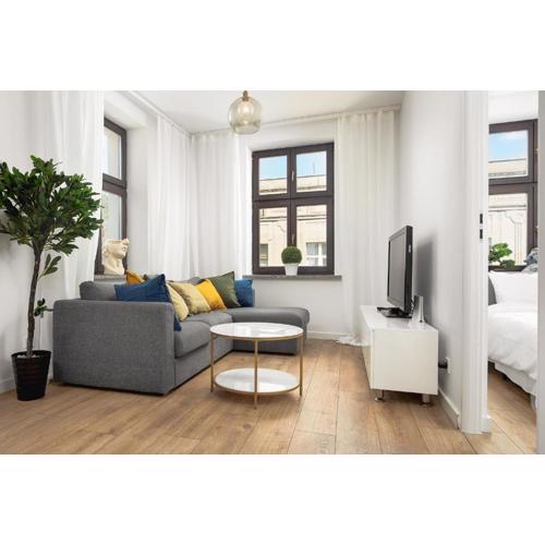 Lumina 2-room apartment near Fabryczna