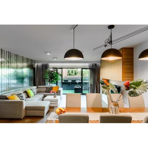 Lumina luxury 2-level apart with parking