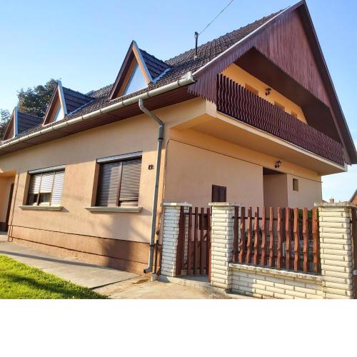 Luna Apartman