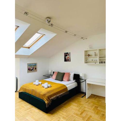 Luna Apartments