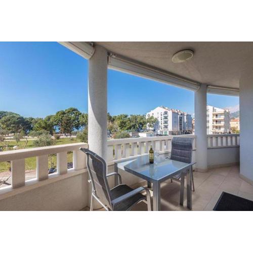 Lusso Blu Residence