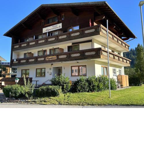 Lutz Alpenblick B&B