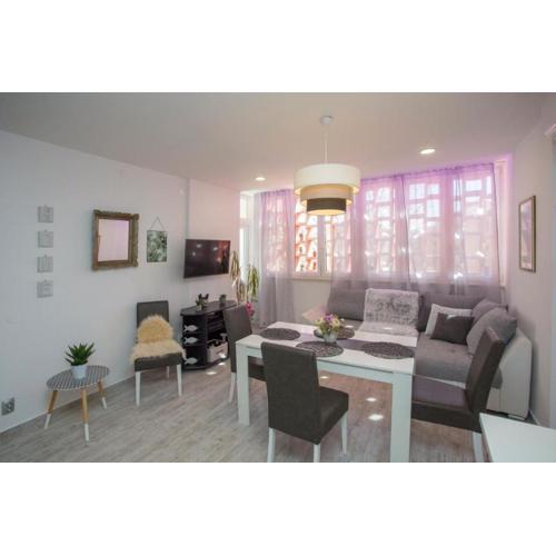 Lux apartment Draga with balkony
