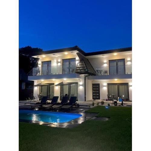 Lux apartments