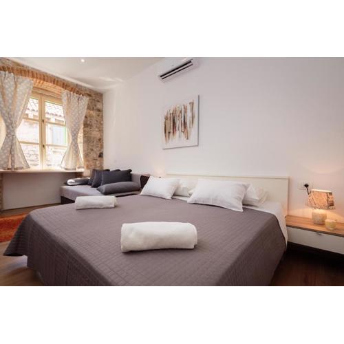 Lux Cindro Studio in Split Center
