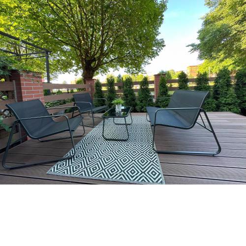 Lux Garden Apartment