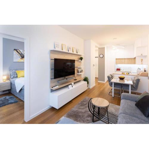 Lux oasis with private parking