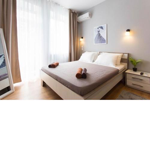 LUX studio near metro Yaroslava Mudroho, Universytet - Chernyshevska str 95-4