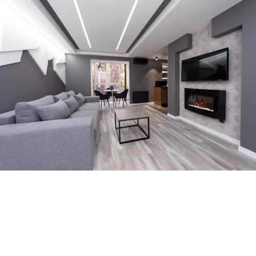 Luxrent Apartments on Lesi Ukrainki - Kiev