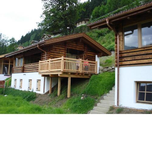 Luxurious chalet with sauna in Königsleiten