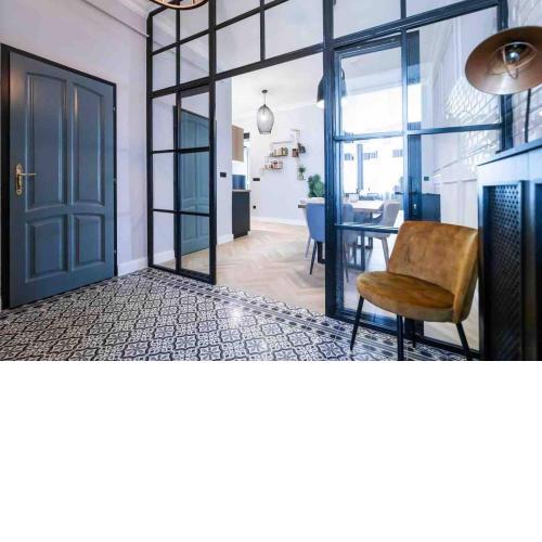 Luxurious flat in city center