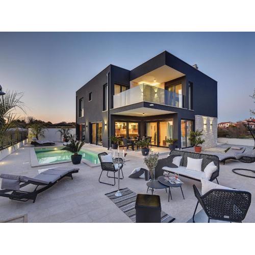 Luxurious Villa in Rovinj with Pool