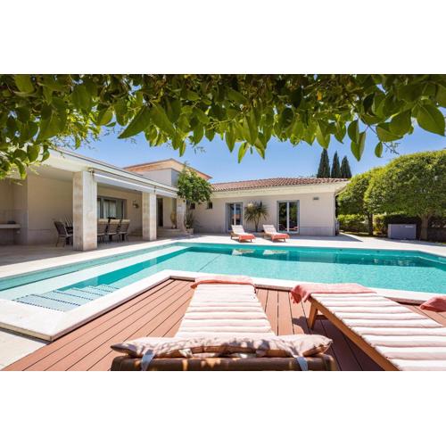 Luxurious Volme199 (4* Home)