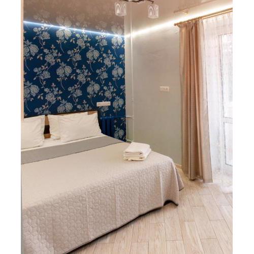 Luxury 2 Rooms Apartments in Center by Green House