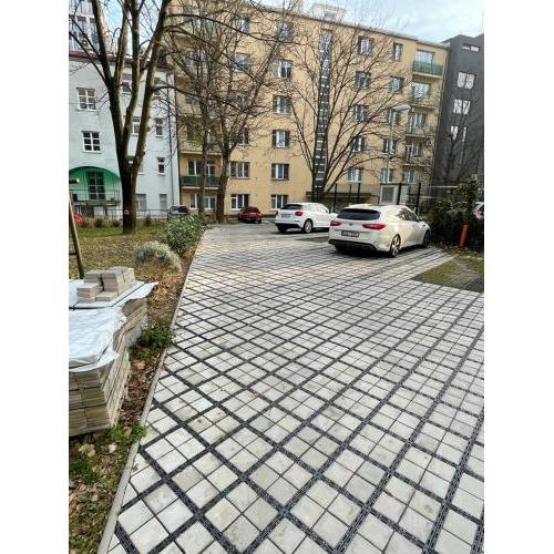 Luxury 2bed flat with free parking