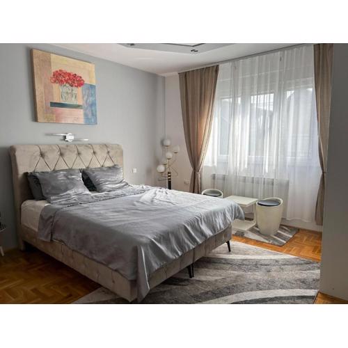 Luxury Alba Suite