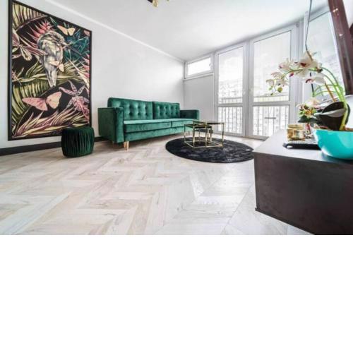 Luxury and Modern-City Center&G925