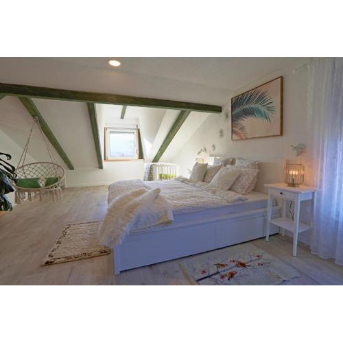 Luxury Apartman Alex with sauna & jacuzzi in the village