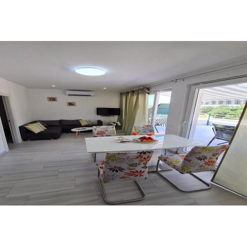 Luxury apartment Ani II - Two Bedroom Apartment with Terrace