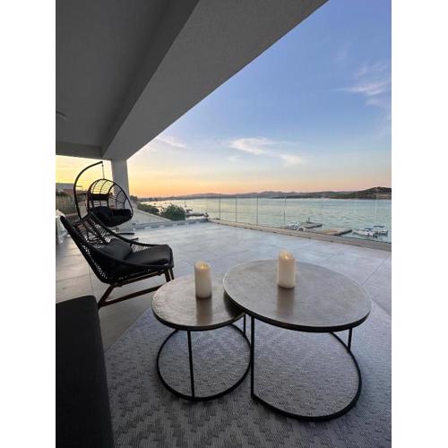 Luxury apartment Betina