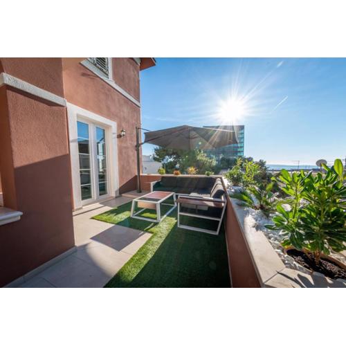Luxury Apartment Equanimity