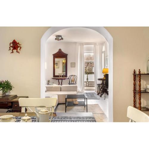 Luxury Apartment In The Old Palace