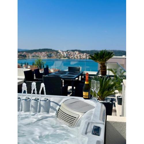 Luxury Apartment Lila